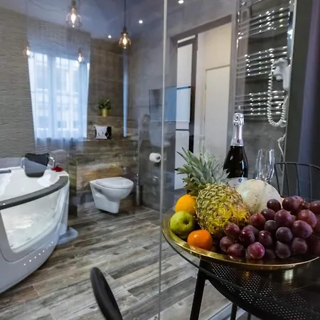 Διαμέρισμα Jacuzzi & Relax By Leo Old Town