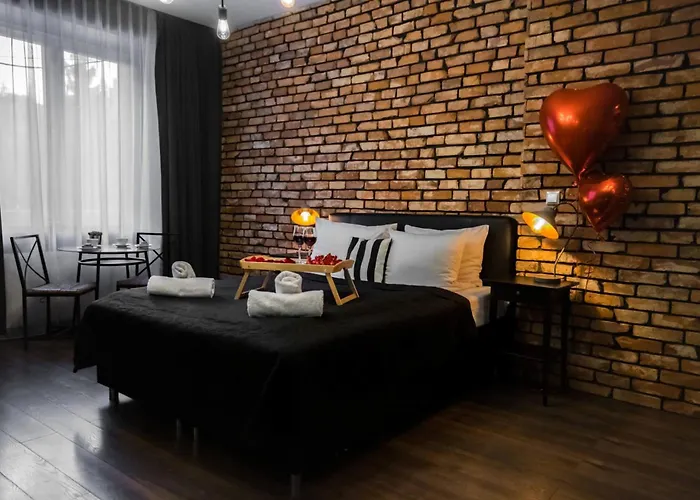 アパート Jacuzzi & Relax By Leo Old Town