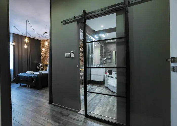 Jacuzzi & Relax By Leo Old Town クラクフ